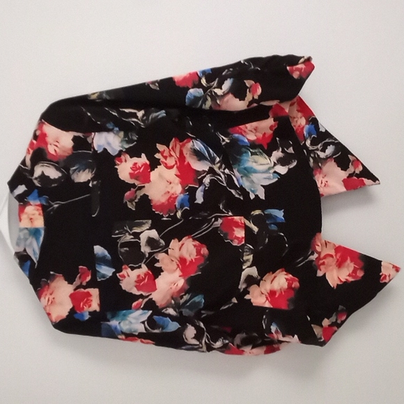 Open Front Blazer 3/4 sleeves, Floral - Picture 2 of 6
